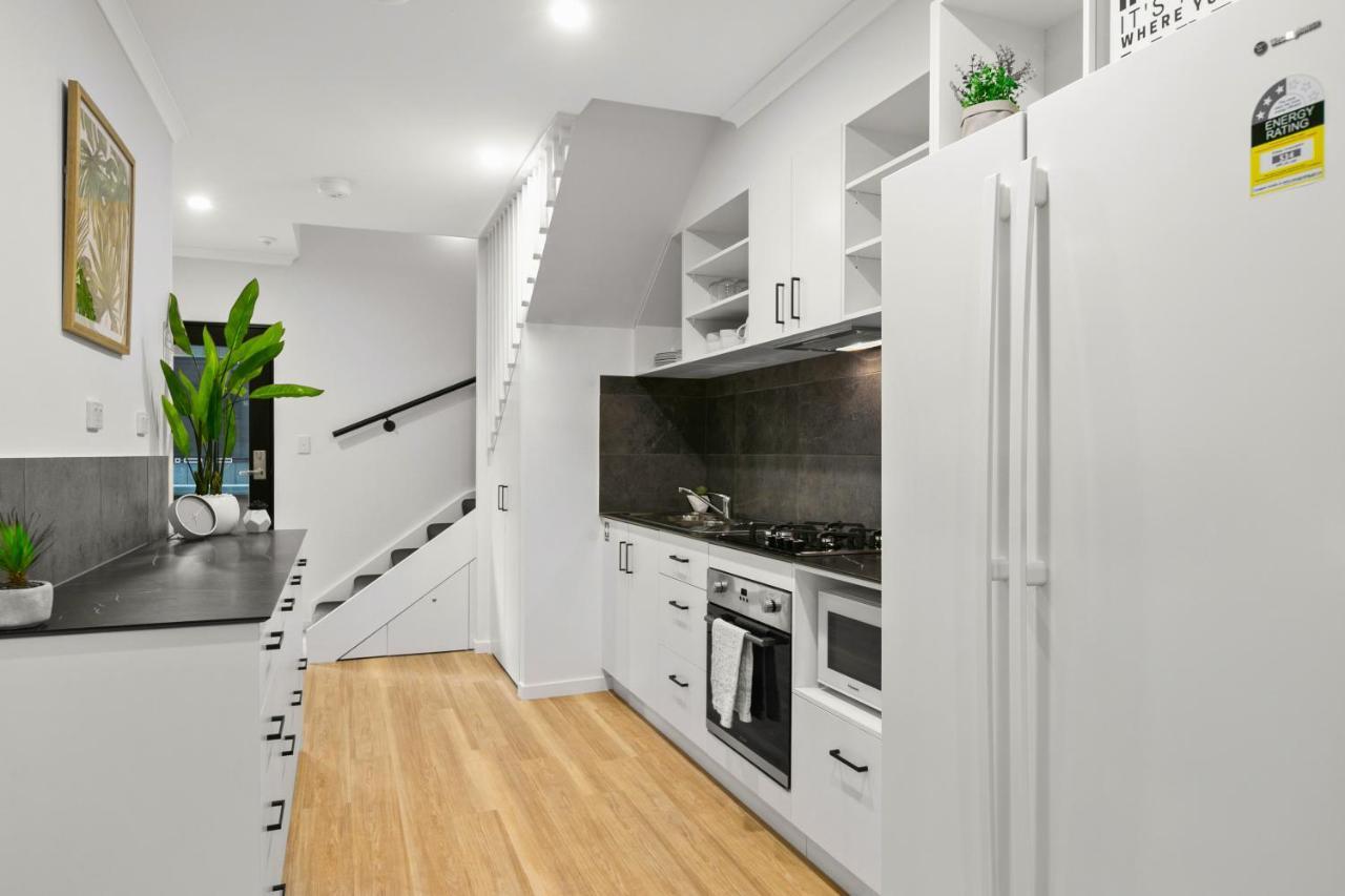 Хостел Mihaven Shared Living - Martyn St Кернс Екстер'єр фото